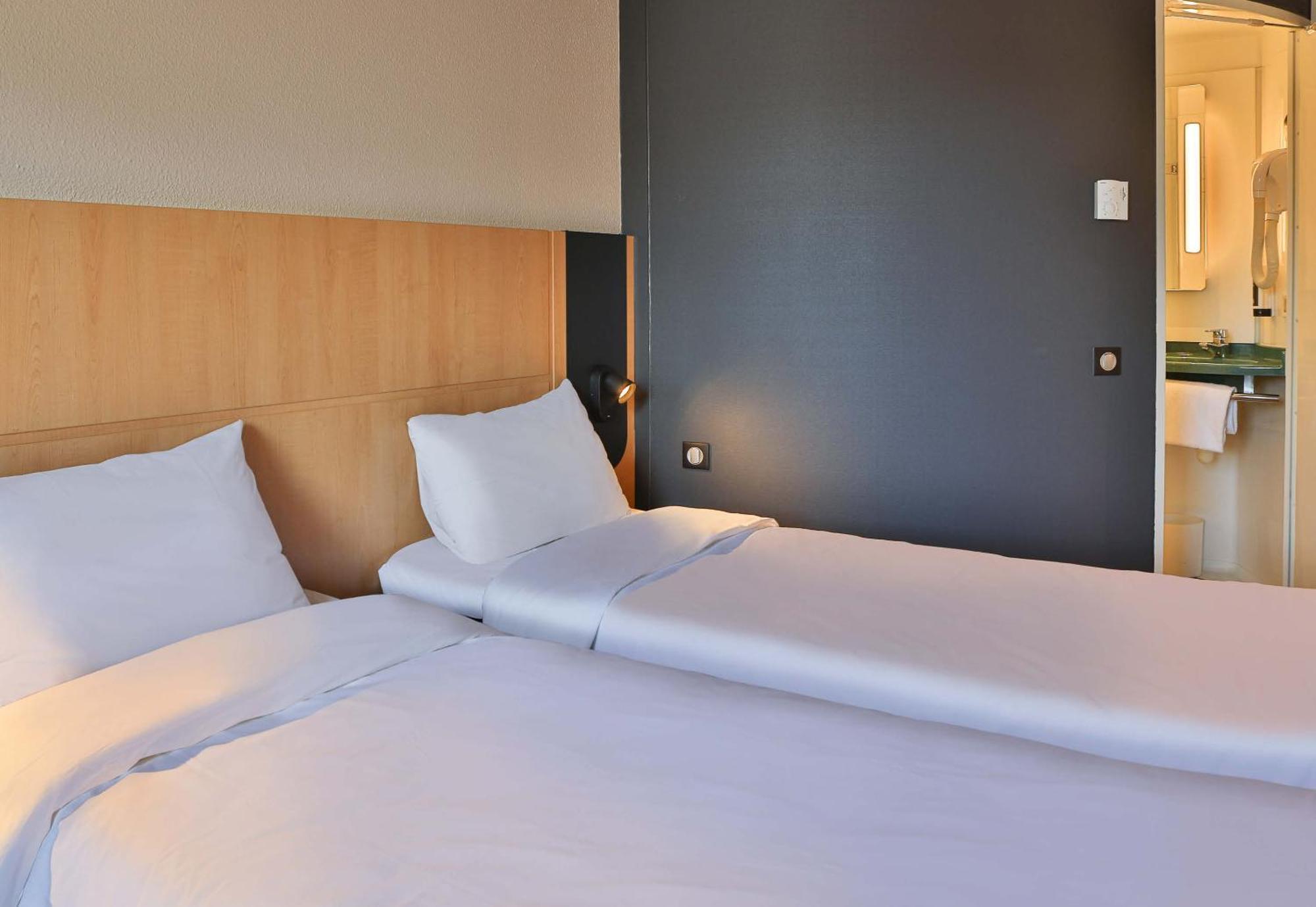 B&B Hotel Les Sables-D'Olonne Centre Gare Exterior foto